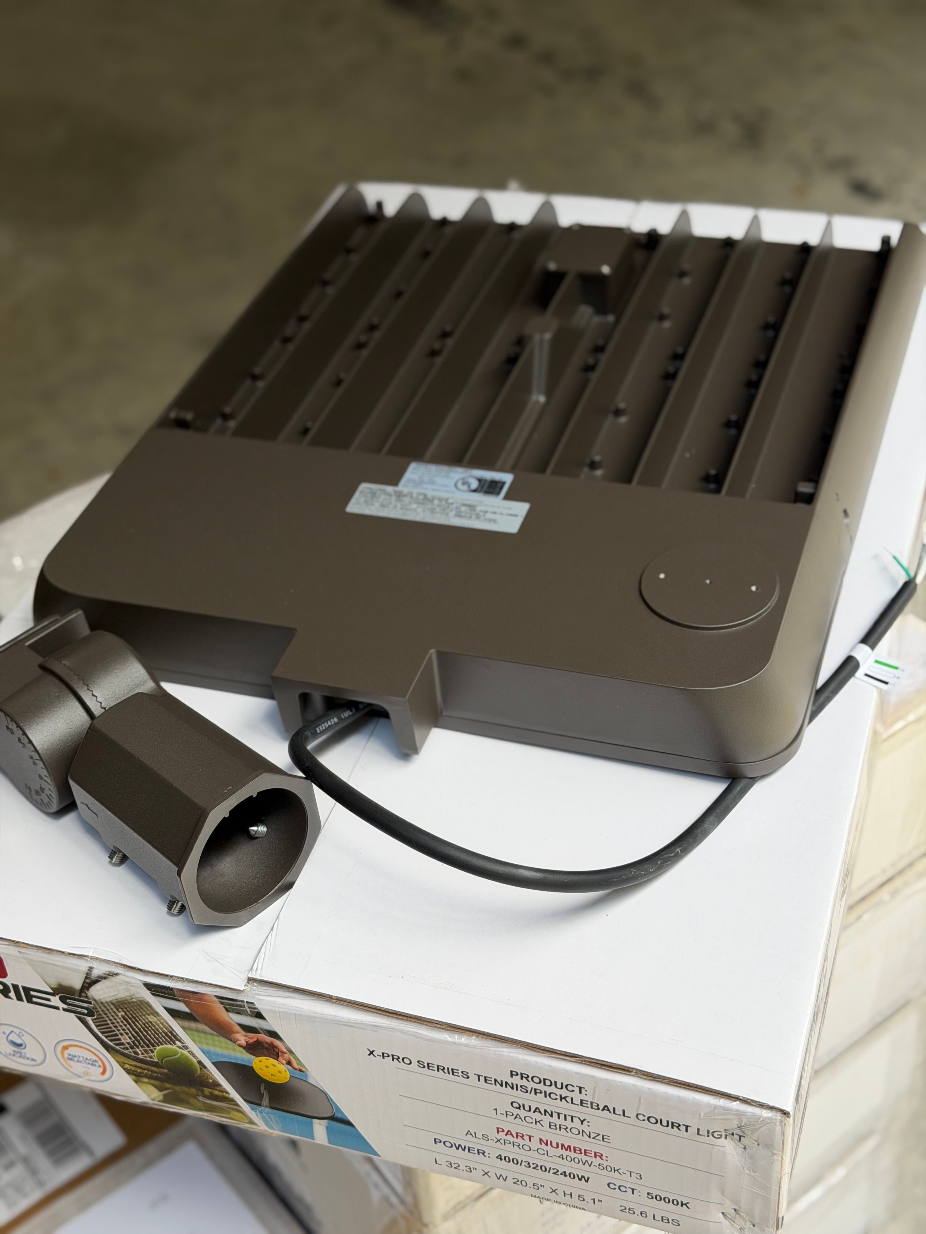 400W LED Tennis & Pickleball Court Light